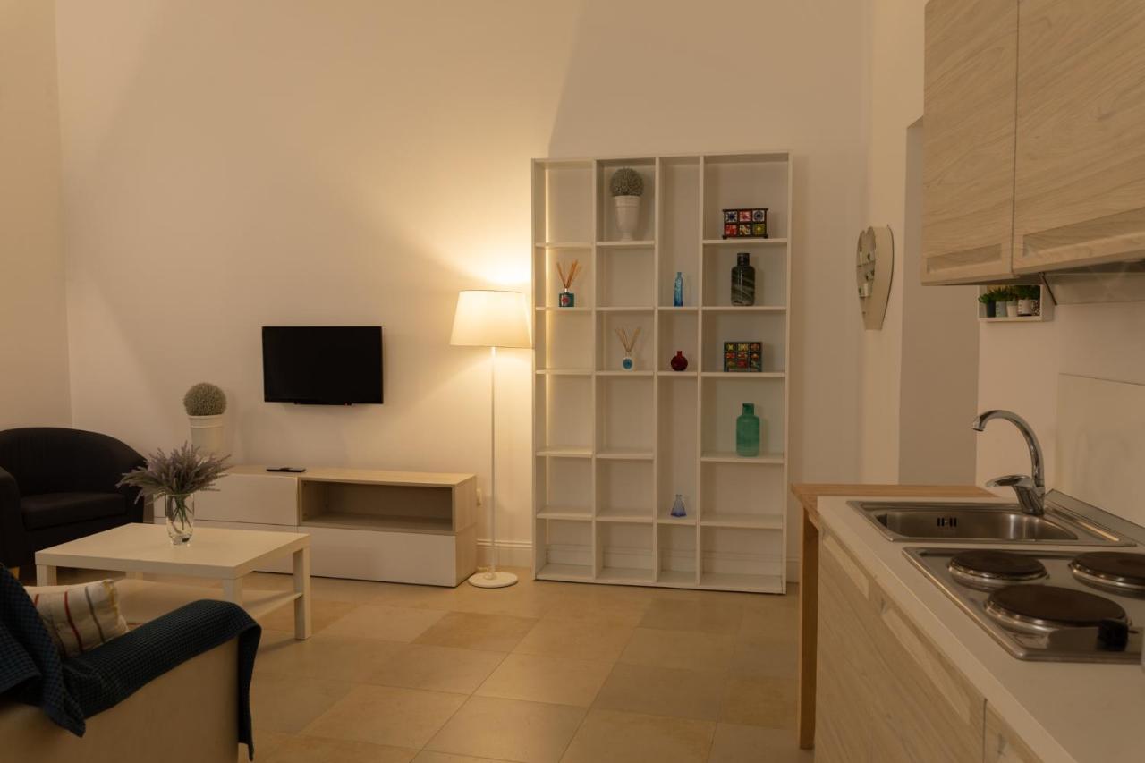 Palazzo Torriglioni Apartment Ancona Exterior photo